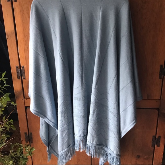 Alexia Light Blue Poncho/Cape- Size M/L - Picture 12 of 12
